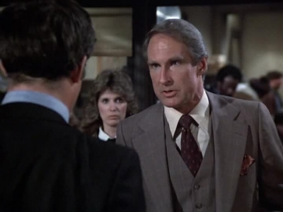 HILL_STREET_BLUES_-_E2X15_SOME_LIKE_IT_HOT_WIRED_364.jpg