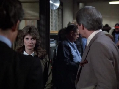 HILL_STREET_BLUES_-_E2X15_SOME_LIKE_IT_HOT_WIRED_400.jpg