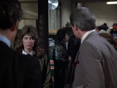 HILL_STREET_BLUES_-_E2X15_SOME_LIKE_IT_HOT_WIRED_402.jpg