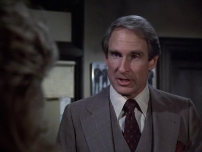 HILL_STREET_BLUES_-_E2X15_SOME_LIKE_IT_HOT_WIRED_415.jpg