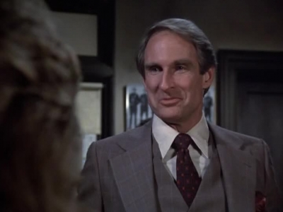 HILL_STREET_BLUES_-_E2X15_SOME_LIKE_IT_HOT_WIRED_439.jpg
