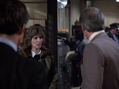 HILL_STREET_BLUES_-_E2X15_SOME_LIKE_IT_HOT_WIRED_447.jpg