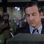 HILL_STREET_BLUES_-_E2X15_SOME_LIKE_IT_HOT_WIRED_003.jpg