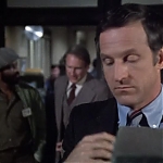 HILL_STREET_BLUES_-_E2X15_SOME_LIKE_IT_HOT_WIRED_016.jpg