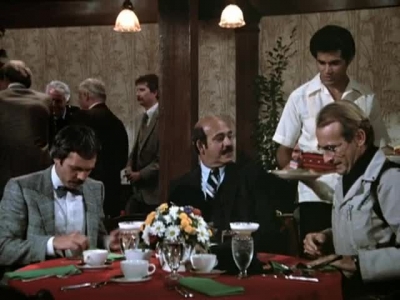 HILL_STREET_BLUES_-_E3X05_OFFICER_OF_THE_YEAR_034.jpg