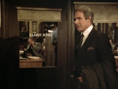 HILL_STREET_BLUES_-_E3X08_REQUIEM_FOR_A_HAIRBAG_110.jpg