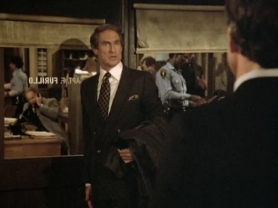 HILL_STREET_BLUES_-_E3X08_REQUIEM_FOR_A_HAIRBAG_143.jpg