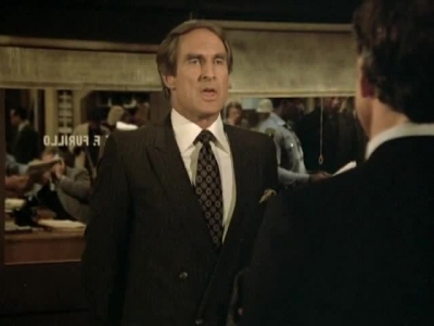 HILL_STREET_BLUES_-_E3X08_REQUIEM_FOR_A_HAIRBAG_159.jpg
