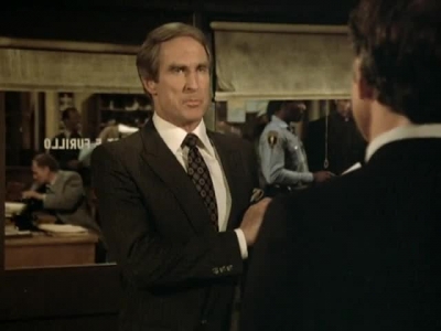 HILL_STREET_BLUES_-_E3X08_REQUIEM_FOR_A_HAIRBAG_173.jpg