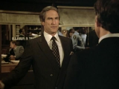 HILL_STREET_BLUES_-_E3X08_REQUIEM_FOR_A_HAIRBAG_178.jpg