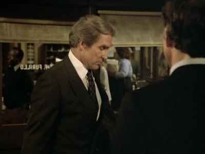 HILL_STREET_BLUES_-_E3X08_REQUIEM_FOR_A_HAIRBAG_183.jpg