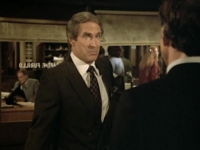 HILL_STREET_BLUES_-_E3X08_REQUIEM_FOR_A_HAIRBAG_192.jpg