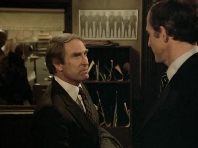 HILL_STREET_BLUES_-_E3X08_REQUIEM_FOR_A_HAIRBAG_234.jpg