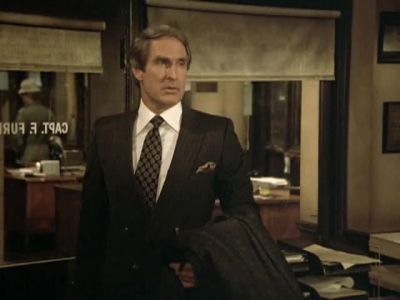 HILL_STREET_BLUES_-_E3X08_REQUIEM_FOR_A_HAIRBAG_257.jpg