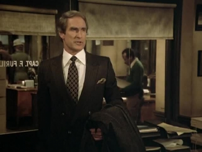 HILL_STREET_BLUES_-_E3X08_REQUIEM_FOR_A_HAIRBAG_263.jpg