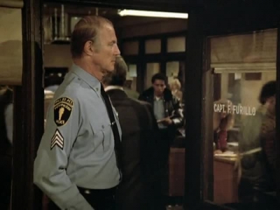 HILL_STREET_BLUES_-_E3X08_REQUIEM_FOR_A_HAIRBAG_326.jpg