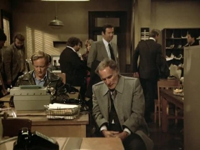 HILL_STREET_BLUES_-_E3X08_REQUIEM_FOR_A_HAIRBAG_342.jpg