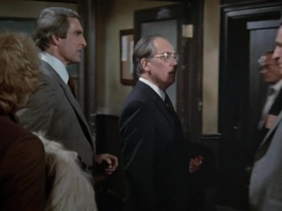 HILL_STREET_BLUES_-_E3X09_A_HAIR_OF_THE_DOG_033.jpg