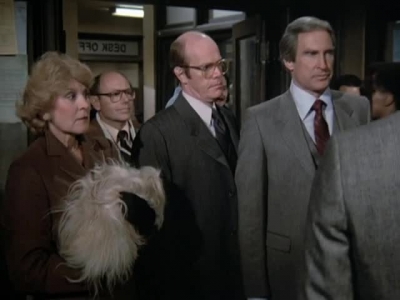 HILL_STREET_BLUES_-_E3X09_A_HAIR_OF_THE_DOG_097.jpg
