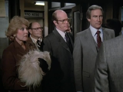 HILL_STREET_BLUES_-_E3X09_A_HAIR_OF_THE_DOG_098.jpg