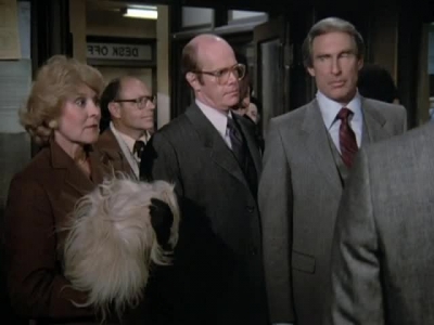 HILL_STREET_BLUES_-_E3X09_A_HAIR_OF_THE_DOG_100.jpg