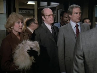 HILL_STREET_BLUES_-_E3X09_A_HAIR_OF_THE_DOG_117.jpg