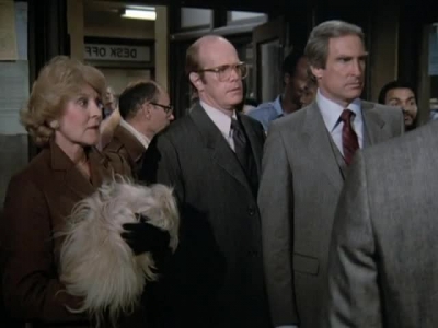 HILL_STREET_BLUES_-_E3X09_A_HAIR_OF_THE_DOG_118.jpg