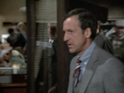 HILL_STREET_BLUES_-_E3X09_A_HAIR_OF_THE_DOG_148.jpg