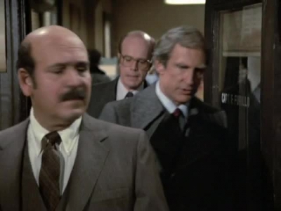 HILL_STREET_BLUES_-_E3X09_A_HAIR_OF_THE_DOG_156.jpg