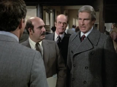 HILL_STREET_BLUES_-_E3X09_A_HAIR_OF_THE_DOG_213.jpg