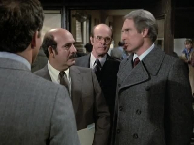 HILL_STREET_BLUES_-_E3X09_A_HAIR_OF_THE_DOG_215.jpg