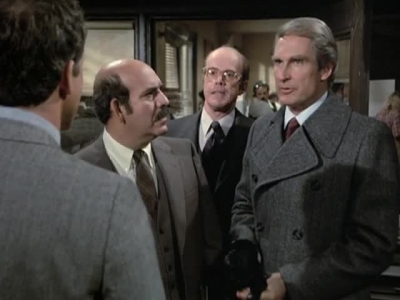 HILL_STREET_BLUES_-_E3X09_A_HAIR_OF_THE_DOG_237.jpg