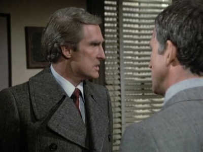 HILL_STREET_BLUES_-_E3X09_A_HAIR_OF_THE_DOG_310.jpg