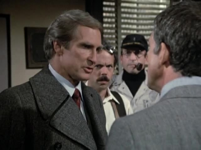 HILL_STREET_BLUES_-_E3X09_A_HAIR_OF_THE_DOG_325.jpg