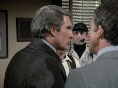 HILL_STREET_BLUES_-_E3X09_A_HAIR_OF_THE_DOG_344.jpg