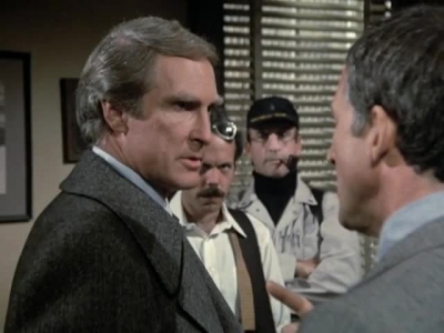 HILL_STREET_BLUES_-_E3X09_A_HAIR_OF_THE_DOG_406.jpg