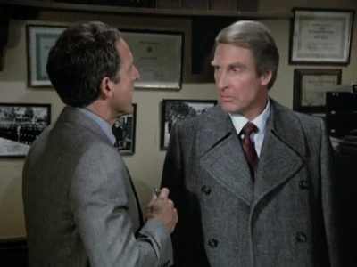 HILL_STREET_BLUES_-_E3X09_A_HAIR_OF_THE_DOG_424.jpg