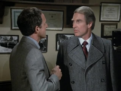 HILL_STREET_BLUES_-_E3X09_A_HAIR_OF_THE_DOG_438.jpg