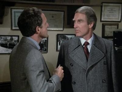 HILL_STREET_BLUES_-_E3X09_A_HAIR_OF_THE_DOG_444.jpg