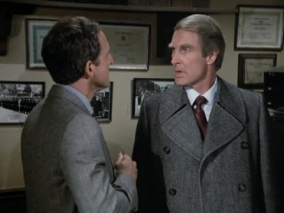 HILL_STREET_BLUES_-_E3X09_A_HAIR_OF_THE_DOG_448.jpg