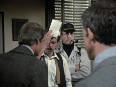 HILL_STREET_BLUES_-_E3X09_A_HAIR_OF_THE_DOG_551.jpg