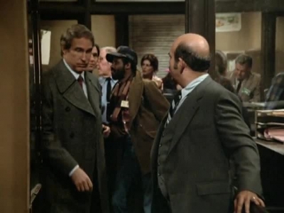 HILL_STREET_BLUES_-_E3X14_MOON_OVER_URANUS_175.jpg