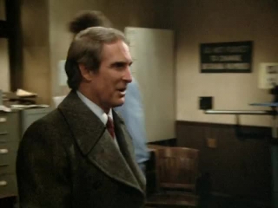 HILL_STREET_BLUES_-_E3X14_MOON_OVER_URANUS_224.jpg