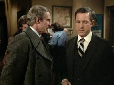 HILL_STREET_BLUES_-_E3X14_MOON_OVER_URANUS_286.jpg