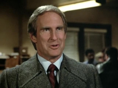 HILL_STREET_BLUES_-_E3X14_MOON_OVER_URANUS_304.jpg