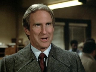HILL_STREET_BLUES_-_E3X14_MOON_OVER_URANUS_308.jpg