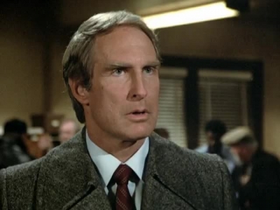 HILL_STREET_BLUES_-_E3X14_MOON_OVER_URANUS_313.jpg
