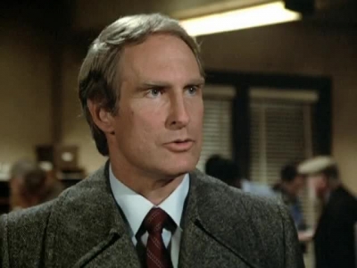 HILL_STREET_BLUES_-_E3X14_MOON_OVER_URANUS_335.jpg