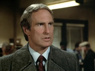 HILL_STREET_BLUES_-_E3X14_MOON_OVER_URANUS_338.jpg
