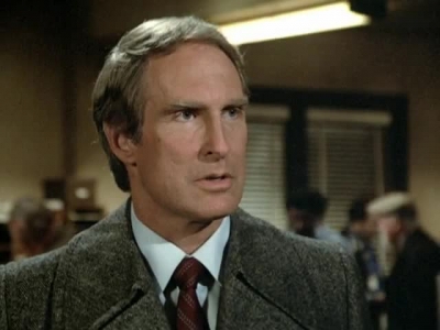 HILL_STREET_BLUES_-_E3X14_MOON_OVER_URANUS_339.jpg